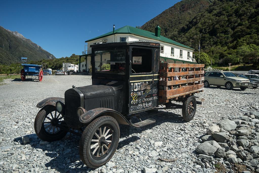 Otira Stagecoach Hotel Eksteriør bilde